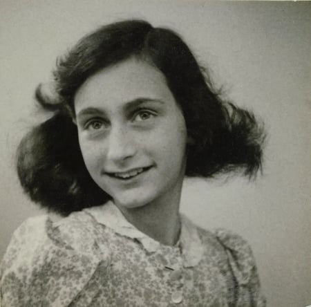 Anne_Frank_passport_photo,_May_1942